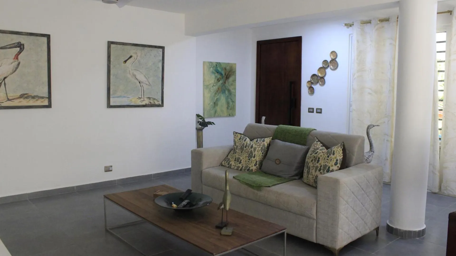 Private Pool, With Access To Beach Club, Vsandra, 2Br Punta Cana